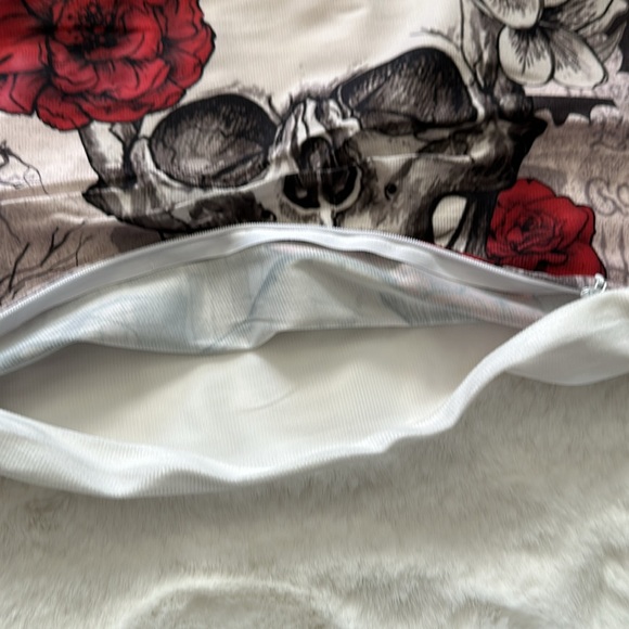 Set of 4 Halloween lighted pillow covers - Picture 7 of 11